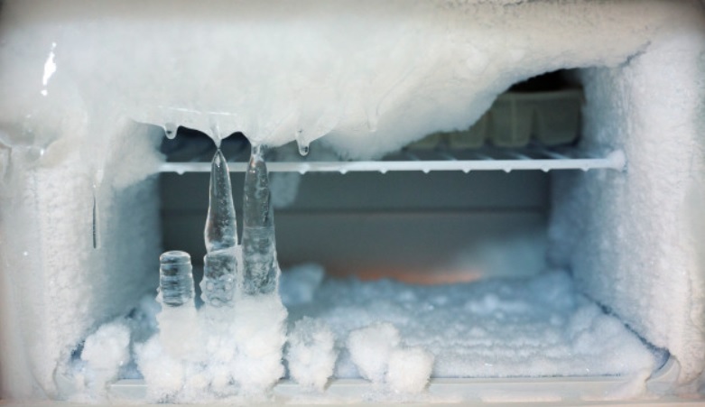 Mẹo xử lý tủ lạnh bị đọng nước đóng tuyết trên ngăn đá