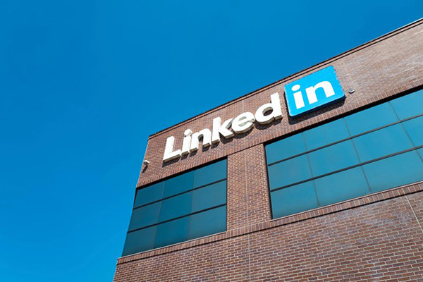 LinkedIn dự kiến ngừng hoạt động ở Trung Quốc